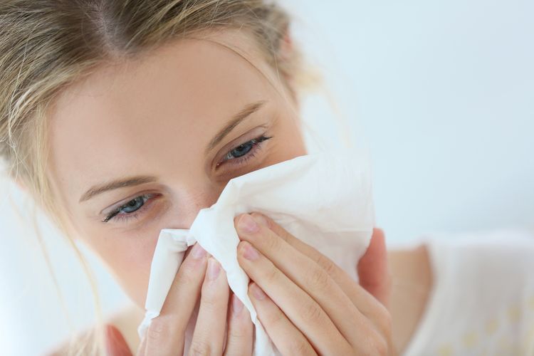 Kýchání jako projev alergie na chlad