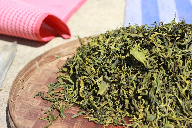 Zelený čaj na růst nových vlasů