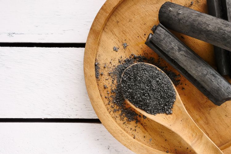 Černé uhlí ve formě prášku