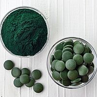 Chlorella – zkušenosti, dávkování a nežádoucí účinky
