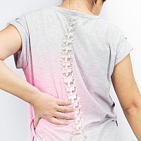 Osteoporóza – prevence a léčba. Rady, jak zvýšit hustotu kostí a doplnit vápník