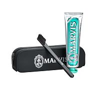 MARVIS Beauty Kit dárková sada s Classic Strong Mint a zubním kartáčkem